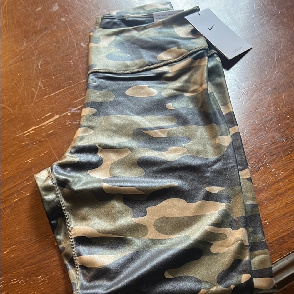 Nike Black and Brown Leggings for Active Comfort
